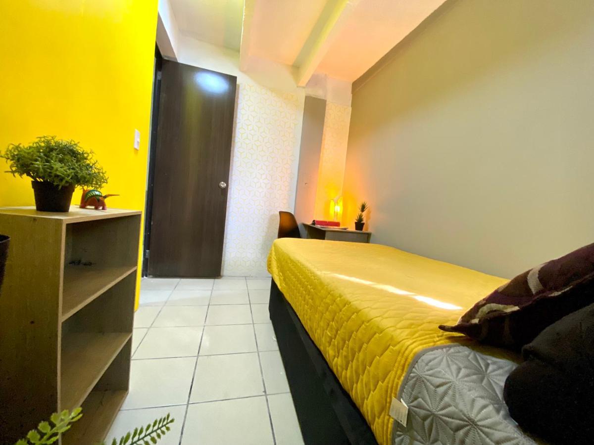 Roomies Hostel - Santa Maria La Ribera Città del Messico Esterno foto